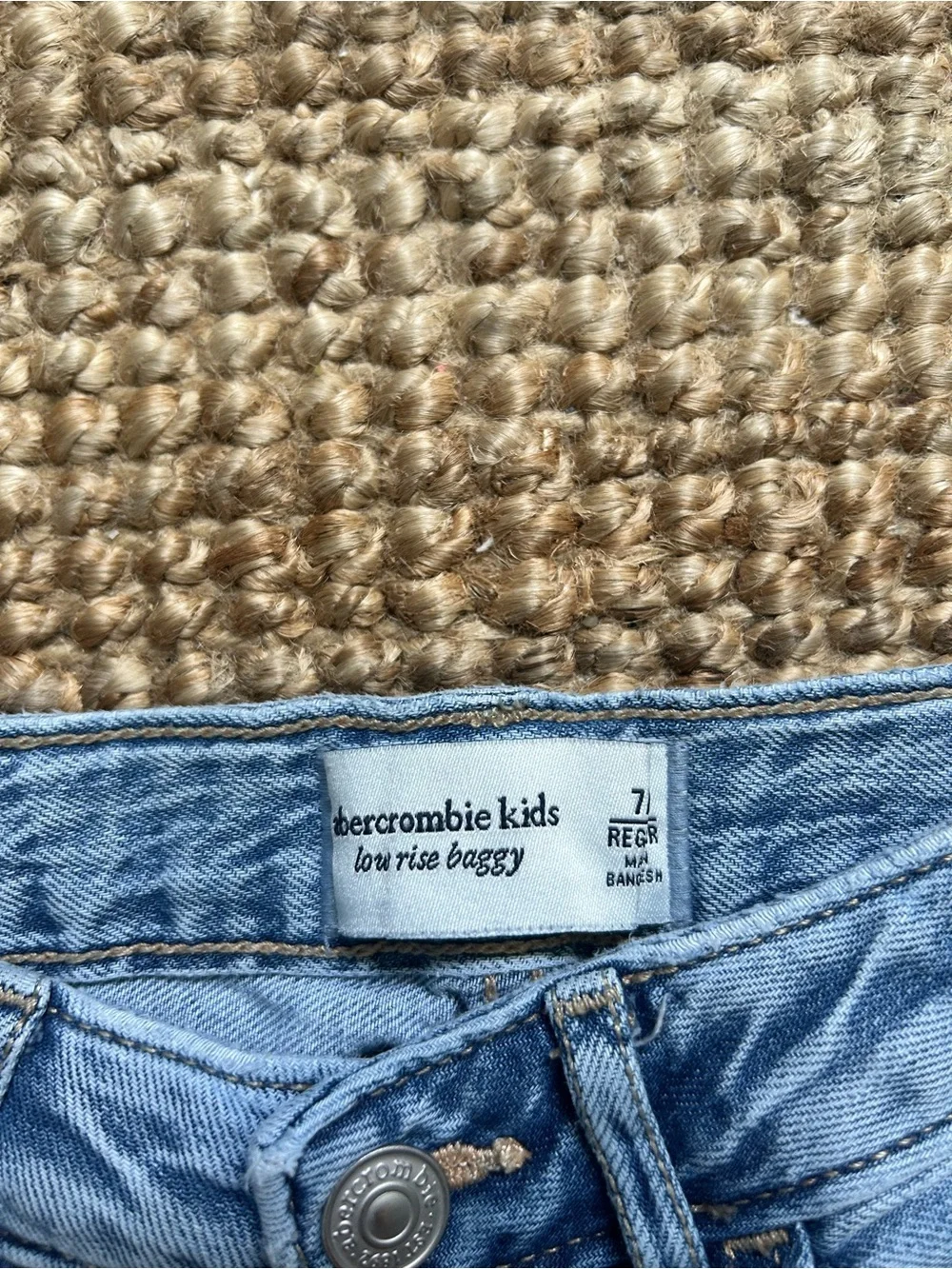 Abercrombie Low Rise Baggy Jeans